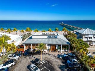 Spaces Sunny Oasis 4BR Retreat with 2 King Beds, Amazing Pool, near South Florida Beaches - 7