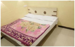 UJJAIN BUDGET HOTL M A A - T U L S H I - Near Mahakal Temple And Railway Station - Fully-Air-Conditioned hotel at prime location With Wifi - BEST GUEST HOUSE IN UJJAIN - Ujjain - 9