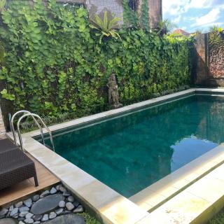Heaven Villa Ubud - Ubud - 6