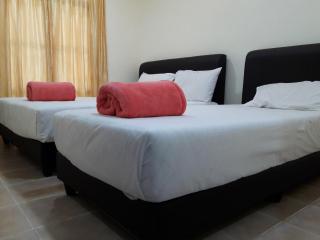 A Famosa Resort Malacca with Private Swimming Pool - 4