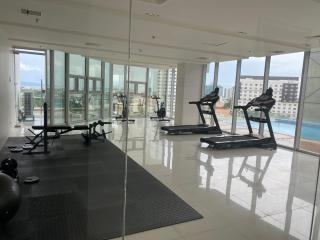 Cozy Studio Unit Beside Abreeza Mall with PARKING - Davao City - 4