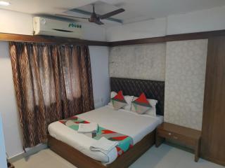 Khaleej Residency Near U S Embassy - Chennai - 6