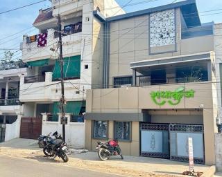 Super Hotel O Radha kunj By Namasya Retreat International - Prayagraj - 0