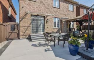 Comfortable & Cozy 2BR Hideaway - Brampton - 7