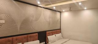 Hotel O JK Guest House - Chennai - 2