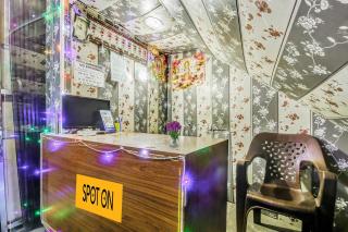 SPOT ON Hotel Aman Palace - Bhopal - 8