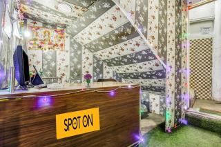 SPOT ON Hotel Aman Palace - Bhopal - 7