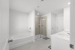 Elegant Townhouse Retreat Near Mall Of Georgia - Buford - 6