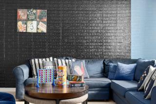 Newark Gem 6BR, 5BA - Sleeps 20 - Walk to Prudential Center and Newark Penn Station, Near EWR and American Dream Mall, includes Parking - WiFi - Laundry - Backyard - Gym - Newark - 7