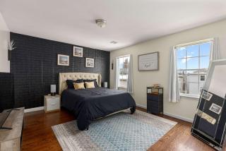Gated 2-unit rental with movie & game room near NY - Newark - 8