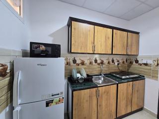 Fully furnished studio on Ground floor - 4