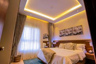 Luxe by the Lake - Entebbe - 3
