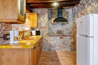 Casa Encanto con Jacuzzi - Montroig - 3