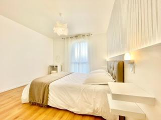 ParcAppart 5 - Terrasse - Parking - Netflix - Lanester - 9