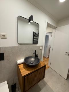 C1 Remodeld Beautiful Charming 2br Apartment - Bairro Alto - Lisbon - 6
