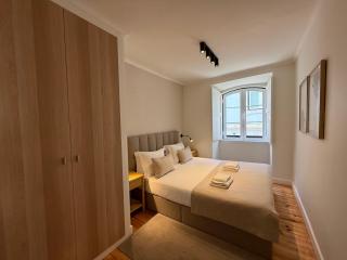 C1 Remodeld Beautiful Charming 2br Apartment - Bairro Alto - Lisbon - 8