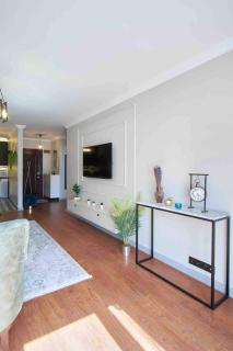 Modern and Nice Apartment close to City Center - 2