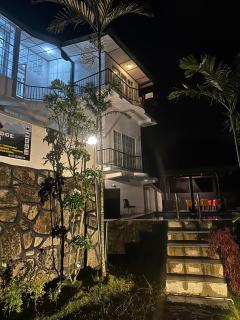 Jc MOUNT EDGE VILLA - 1