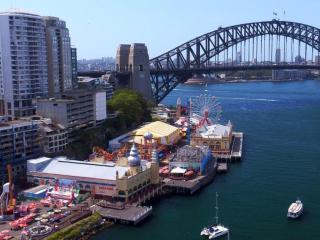 Spacious Apartment at the Best Location - Sidney - 9