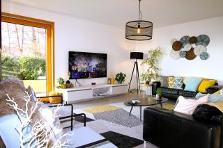 Montreux Holiday Home - 5