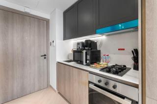 Waves - Elegant & Lavish Studio Apt for 4 in JVC - 5