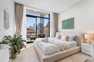 Waves - Elegant & Lavish Studio Apt for 4 in JVC - 9