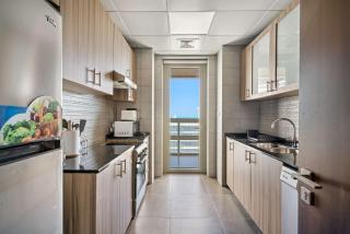 Silkhaus Luxury 2BDR with Maid Room in Ajwan Towers - Abu Dhabi - 2