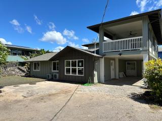 Renovated WFH with private beach access - 3