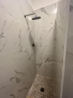 Camera con bagno Mirjana - Cislago - 8