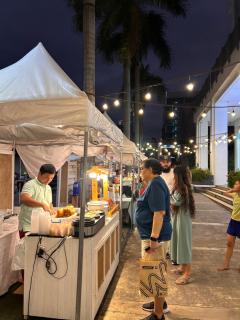 Condotel Across Naia T3 at ONE PALM TREE VILLA CLUSTER B - Manila - 9
