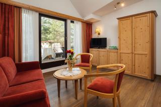 Hotel Garni Alpenruh-Micheluzzi - Serfaus - 8