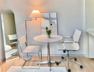 3 minutes from Myeongdong Subway Station, 3 minutes walk from Seoul Station, Creator's House, Panoramic City View, Clean Accommodation - 4