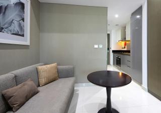 Modern Canal View with Balcony Damac Prive Dubai - 1