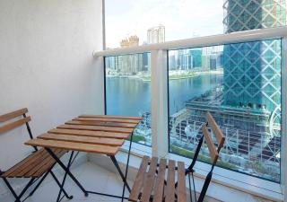 Modern Canal View with Balcony Damac Prive Dubai - 9