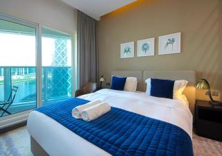 Modern Canal View with Balcony Damac Prive Dubai - 0