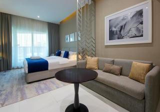 Modern Canal View with Balcony Damac Prive Dubai - 8