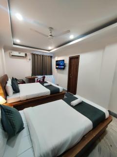 LISA GUEST HOUSE - Guwahati - 4