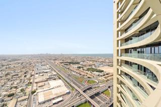 Silkhaus Spacious 2BR in Aykon City Near Safa Park - 5