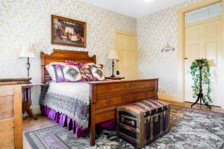 The Emig Mansion - York - 1
