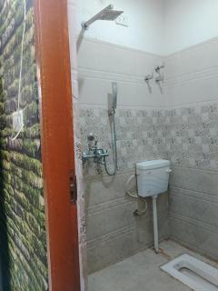 Krishna Home stay - Benares - 4