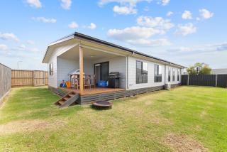 Pembrey Paradise - Cowes - 5