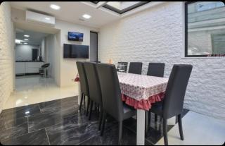Megghy Maison - 1