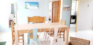 Les bulles d'Evanez Mont-saint-Michel jacuzzi intérieur privatif illimité - 3