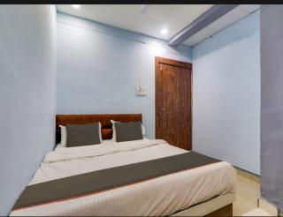 Hotel av square - Gwalior - 2