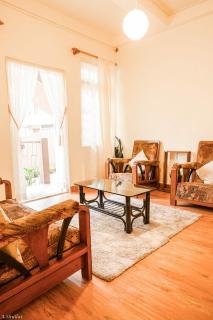 2 bedroom homestay at Laitumkhrah - Shillong - 7