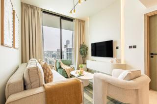 Scandinavian-Inspired Comfort - Designer's Pick - Full-size Pool - Heart of JVC - Brand New - 0