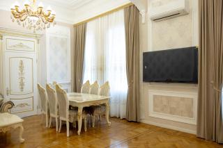 Apartment in Nizami Street - Baku - 0