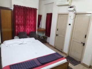 Visvam Guest House - 1