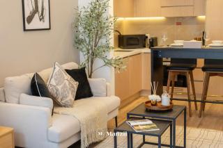 Luxury Studio in JVC with 5-Star Amenities near Circle Mall - 8