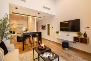 Luxury Studio in JVC with 5-Star Amenities near Circle Mall - 0